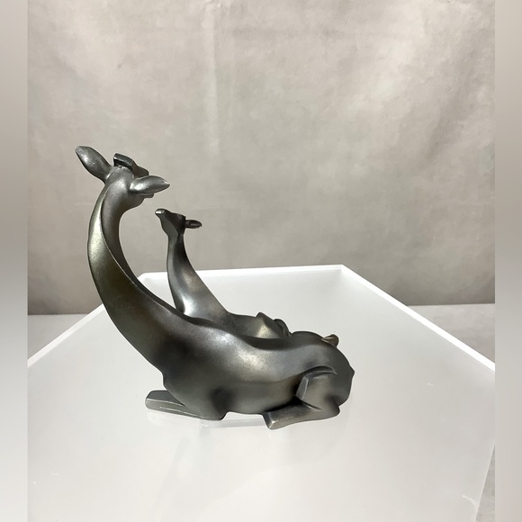 Lion, Lioness and Giraffe Figurines (ALL FIGURINES INCLUDED) - Picture 5 of 9